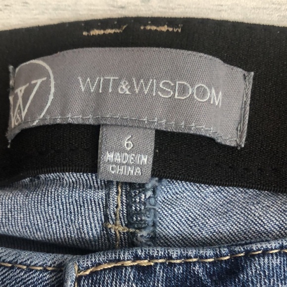 Wit & Wisdom Ab-Solution Skinny Jean 6 - Picture 3 of 9